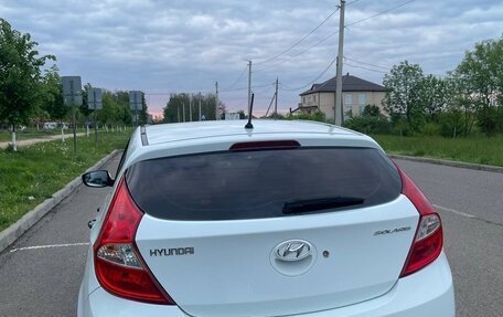 Hyundai Solaris II рестайлинг, 2012 год, 640 000 рублей, 3 фотография
