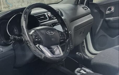 KIA Rio III рестайлинг, 2012 год, 690 000 рублей, 2 фотография