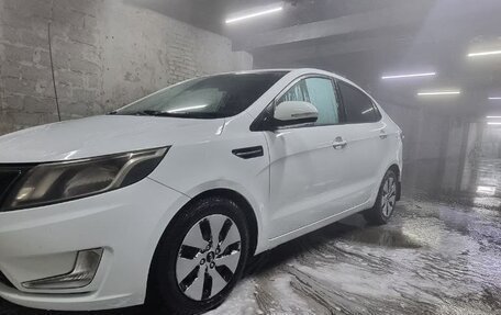 KIA Rio III рестайлинг, 2012 год, 690 000 рублей, 19 фотография