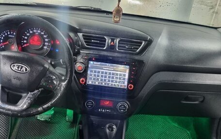 KIA Rio III рестайлинг, 2012 год, 690 000 рублей, 36 фотография