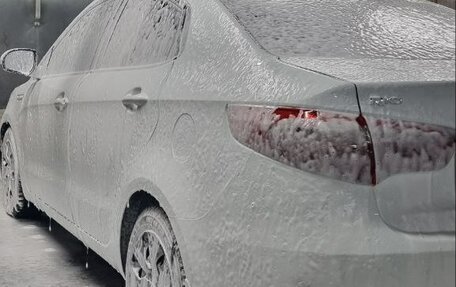 KIA Rio III рестайлинг, 2012 год, 690 000 рублей, 38 фотография