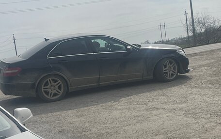 Mercedes-Benz E-Класс, 2011 год, 1 500 000 рублей, 4 фотография