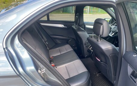 Mercedes-Benz C-Класс, 2011 год, 1 700 000 рублей, 5 фотография