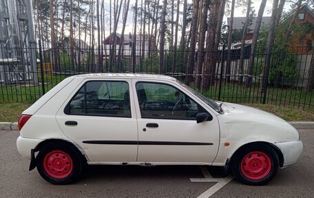 Ford Fiesta, 1999 год, 99 999 рублей, 2 фотография