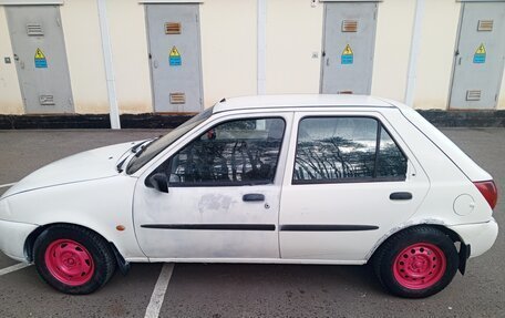 Ford Fiesta, 1999 год, 99 999 рублей, 3 фотография