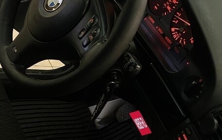 BMW 5 серия, 2000 год, 540 000 рублей, 24 фотография