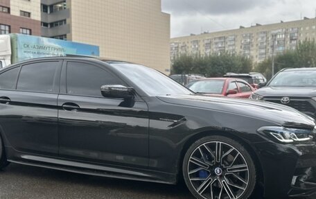 BMW 5 серия, 2018 год, 3 374 000 рублей, 2 фотография