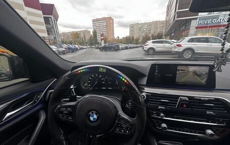 BMW 5 серия, 2018 год, 3 374 000 рублей, 10 фотография