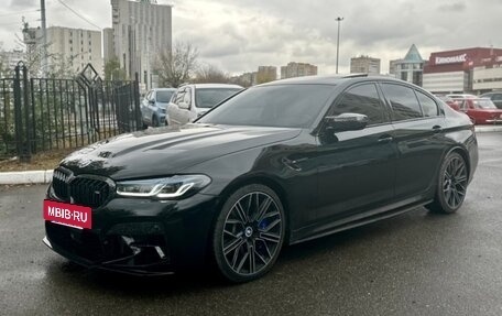 BMW 5 серия, 2018 год, 3 374 000 рублей, 8 фотография