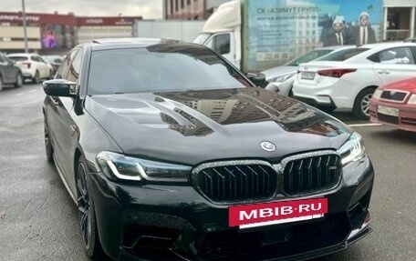 BMW 5 серия, 2018 год, 3 374 000 рублей, 3 фотография