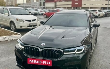 BMW 5 серия, 2018 год, 3 374 000 рублей, 9 фотография