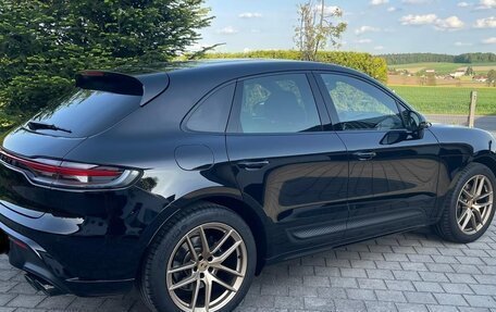Porsche Macan I рестайлинг, 2022 год, 5 260 000 рублей, 4 фотография
