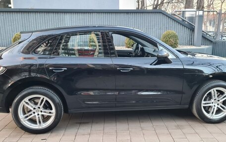 Porsche Macan I рестайлинг, 2022 год, 5 260 000 рублей, 6 фотография