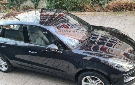 Porsche Macan I рестайлинг, 2022 год, 5 260 000 рублей, 4 фотография