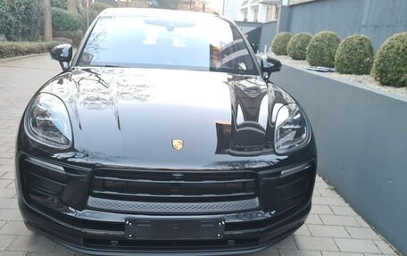 Porsche Macan I рестайлинг, 2022 год, 5 260 000 рублей, 2 фотография