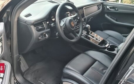 Porsche Macan I рестайлинг, 2022 год, 5 260 000 рублей, 10 фотография
