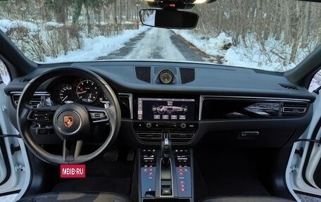 Porsche Macan I рестайлинг, 2022 год, 5 180 000 рублей, 10 фотография