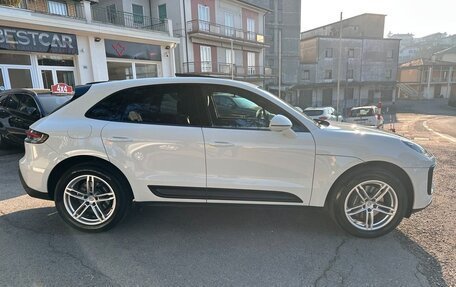 Porsche Macan I рестайлинг, 2022 год, 5 820 000 рублей, 5 фотография