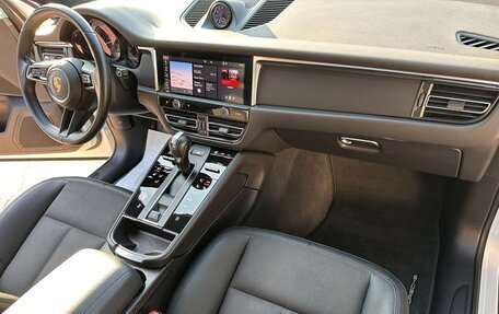 Porsche Macan I рестайлинг, 2022 год, 5 820 000 рублей, 14 фотография