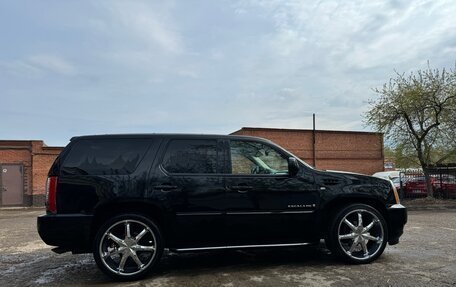 Cadillac Escalade III, 2009 год, 1 700 000 рублей, 5 фотография