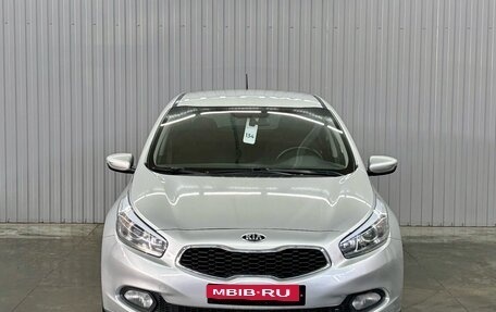 KIA cee'd III, 2014 год, 1 137 000 рублей, 2 фотография