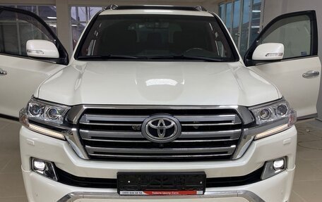 Toyota Land Cruiser 200, 2015 год, 4 500 000 рублей, 1 фотография
