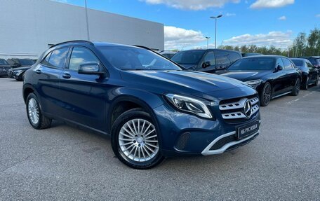 Mercedes-Benz GLA, 2019 год, 1 750 000 рублей, 3 фотография
