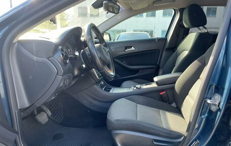 Mercedes-Benz GLA, 2019 год, 1 750 000 рублей, 13 фотография