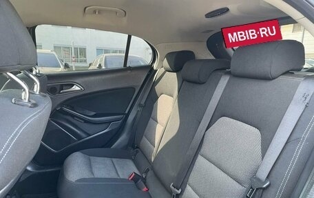 Mercedes-Benz GLA, 2019 год, 1 750 000 рублей, 26 фотография