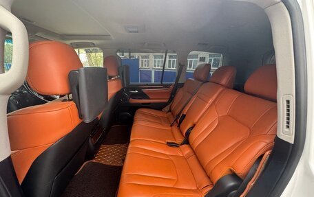 Lexus LX III, 2017 год, 8 299 000 рублей, 20 фотография
