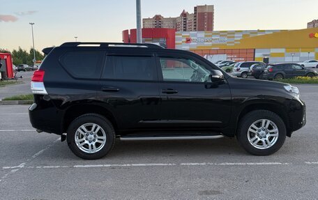 Toyota Land Cruiser Prado 150 рестайлинг 2, 2010 год, 3 490 000 рублей, 6 фотография