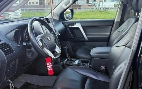 Toyota Land Cruiser Prado 150 рестайлинг 2, 2010 год, 3 490 000 рублей, 9 фотография