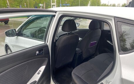 Hyundai Solaris II рестайлинг, 2014 год, 820 000 рублей, 8 фотография
