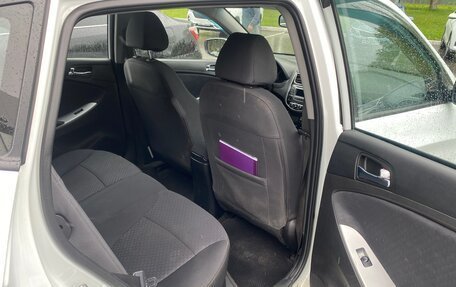 Hyundai Solaris II рестайлинг, 2014 год, 820 000 рублей, 6 фотография