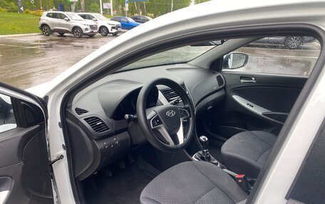 Hyundai Solaris II рестайлинг, 2014 год, 820 000 рублей, 9 фотография