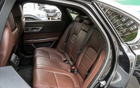 Jaguar XF II, 2017 год, 2 835 000 рублей, 9 фотография