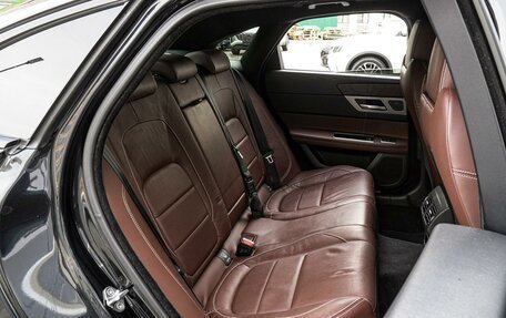Jaguar XF II, 2017 год, 2 835 000 рублей, 7 фотография