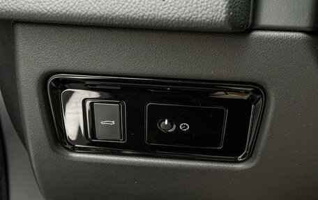 Jaguar XF II, 2017 год, 2 835 000 рублей, 18 фотография