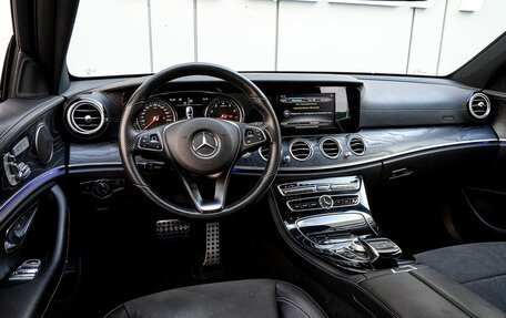 Mercedes-Benz E-Класс, 2016 год, 2 840 000 рублей, 6 фотография