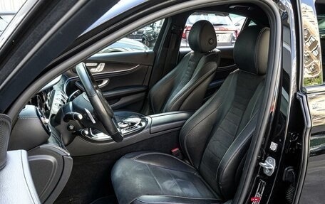 Mercedes-Benz E-Класс, 2016 год, 2 840 000 рублей, 10 фотография