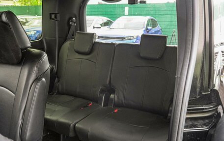 Toyota Voxy III, 2019 год, 2 885 000 рублей, 9 фотография