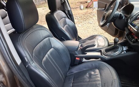 KIA Sportage III, 2010 год, 1 050 000 рублей, 16 фотография