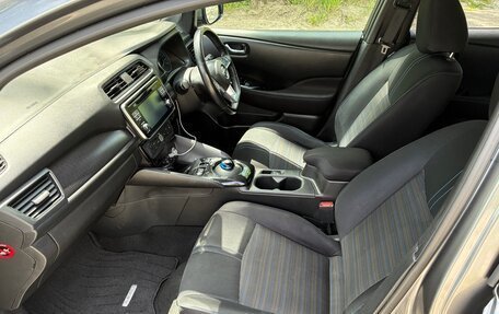 Nissan Leaf II, 2019 год, 1 700 000 рублей, 5 фотография