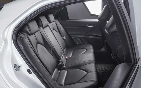 Toyota Camry, 2023 год, 4 199 000 рублей, 7 фотография