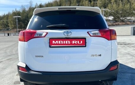 Toyota RAV4, 2013 год, 1 700 000 рублей, 5 фотография