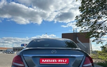 Mercedes-Benz E-Класс, 2016 год, 2 780 000 рублей, 9 фотография