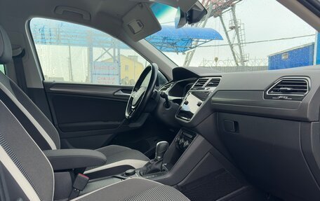 Volkswagen Tiguan II, 2018 год, 2 790 000 рублей, 6 фотография