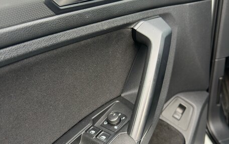 Volkswagen Tiguan II, 2018 год, 2 790 000 рублей, 14 фотография