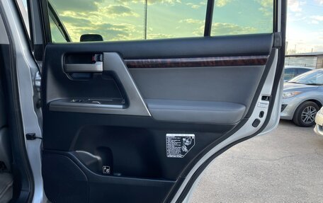 Toyota Land Cruiser 200, 2008 год, 2 997 000 рублей, 19 фотография