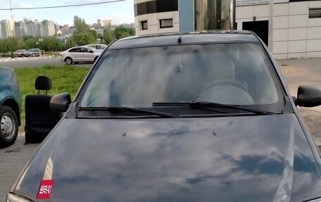 Renault Logan I, 2010 год, 270 000 рублей, 1 фотография